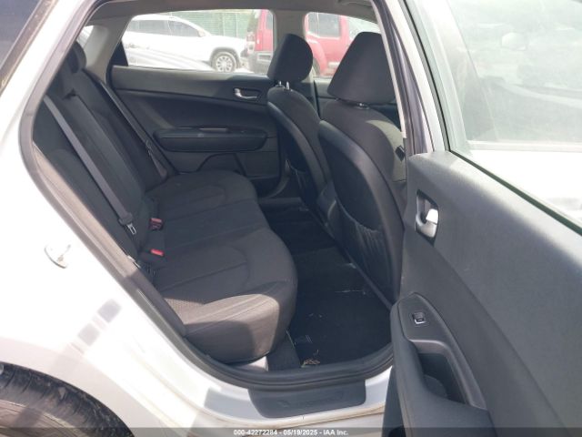 KNAGT4L37G5105194 KIA Optima Lx