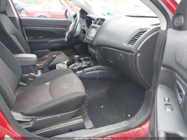 2017 MITSUBISHI OUTLANDER SPORT JA4AR3AU0HZ063825 Photo 4