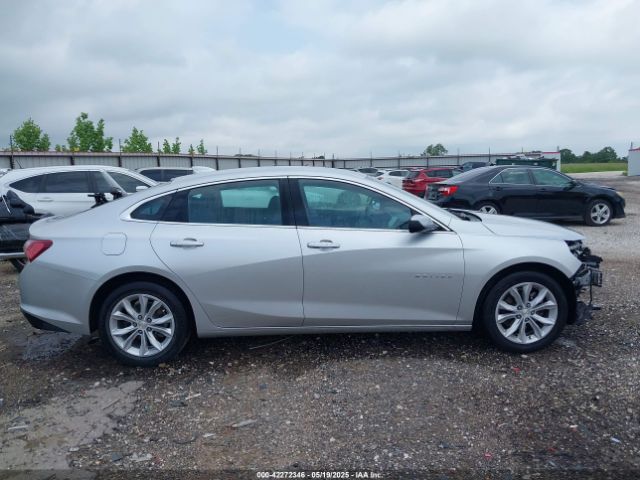 1G1ZD5ST9NF149004 Chevrolet Malibu Fwd Lt