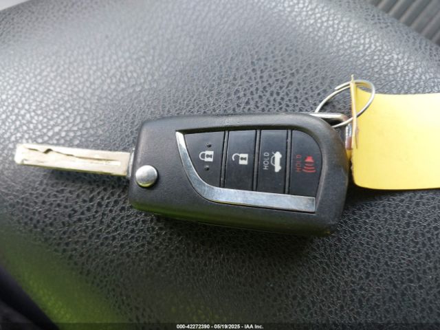 2020 TOYOTA CAMRY 4T1G11AK5LU349892 Photo 10