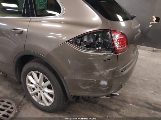 WP1AA2A26ELA93026 Porsche Cayenne