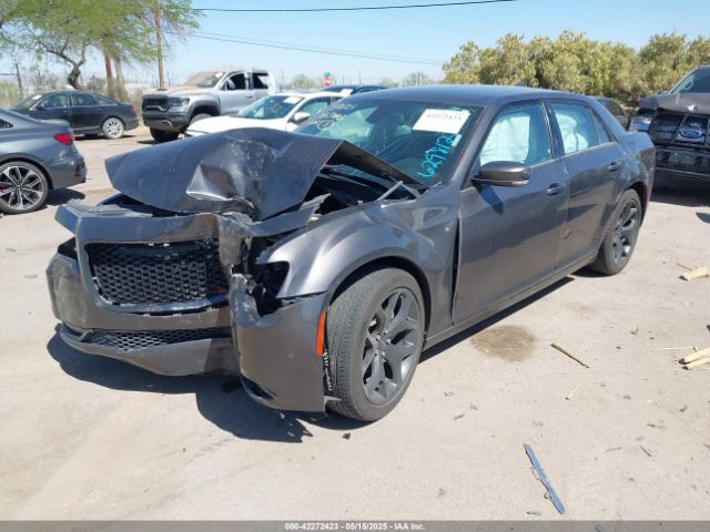 2021 CHRYSLER 300 2C3CCABG1MH629812 Photo 1