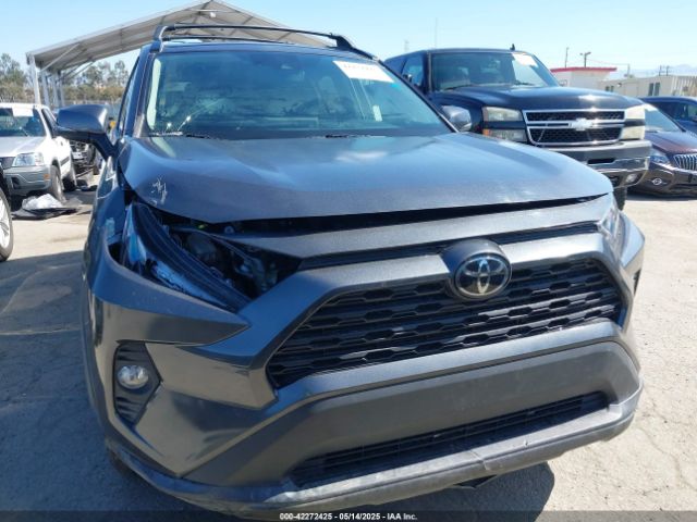 2T3A1RFV7KW063765 Toyota Rav4 Xle Premium