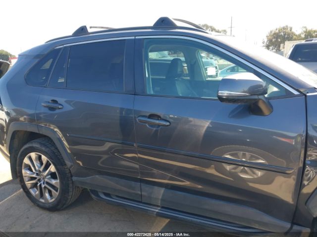 2T3A1RFV7KW063765 Toyota Rav4 Xle Premium