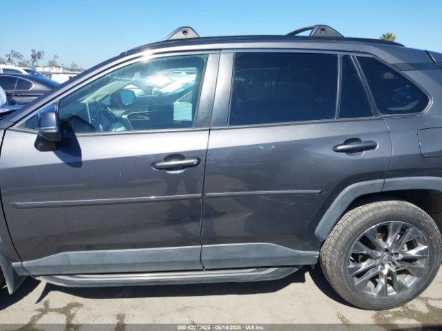 2T3A1RFV7KW063765 Toyota Rav4 Xle Premium