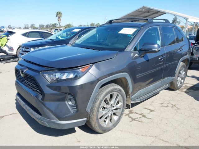 2T3A1RFV7KW063765 Toyota Rav4 Xle Premium