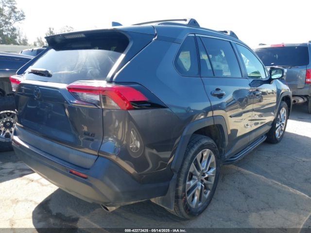 2T3A1RFV7KW063765 Toyota Rav4 Xle Premium