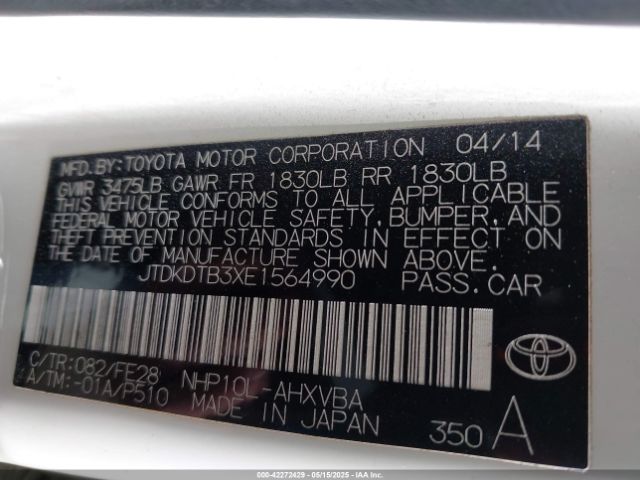 JTDKDTB3XE1564990 Toyota Prius C One