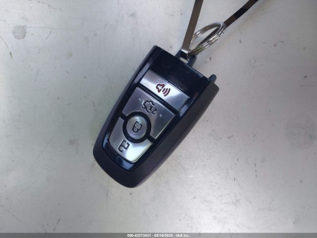 3FA6P0LU2KR206661 Ford Fusion Hybrid Se