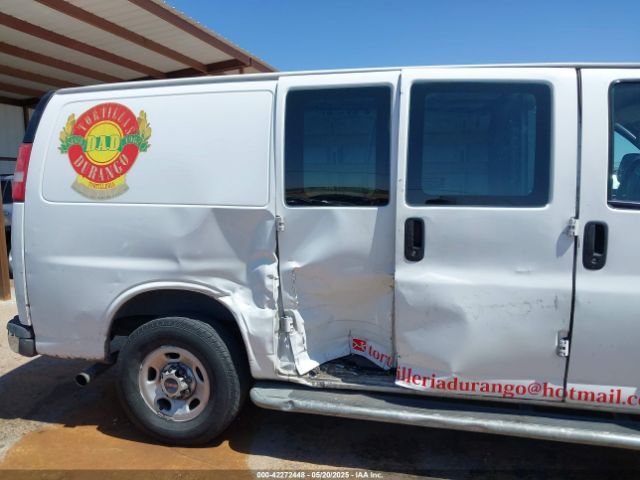 1GTW7AFF8H1912386 GMC l20- flexible fuel engine, iron