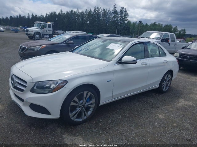 55SWF4HB4HU229895 Mercedes-Benz C 350e Luxury