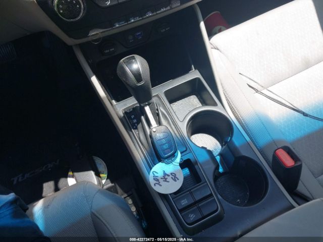 2017 HYUNDAI TUCSON KM8J33A43HU425176 Photo 10