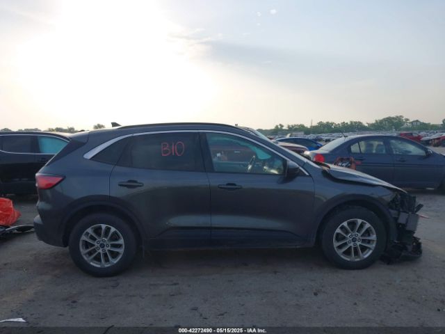 1FMCU0G69LUA92312 Ford 2020