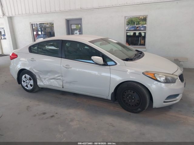 KNAFK4A68F5295100 KIA FORTE LX