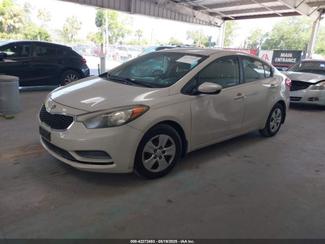 KNAFK4A68F5295100 KIA FORTE LX