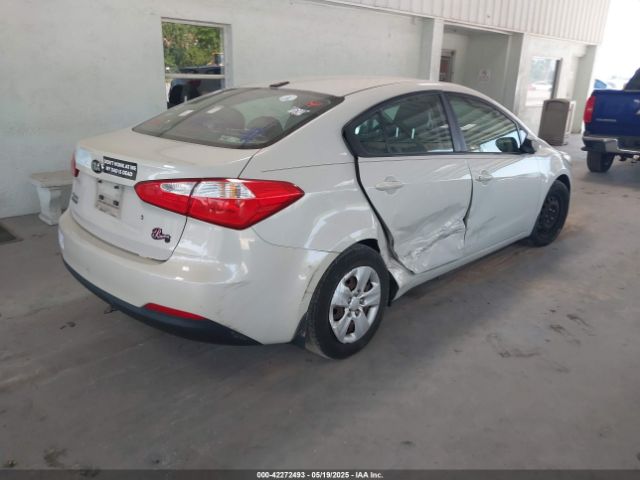 KNAFK4A68F5295100 KIA FORTE LX