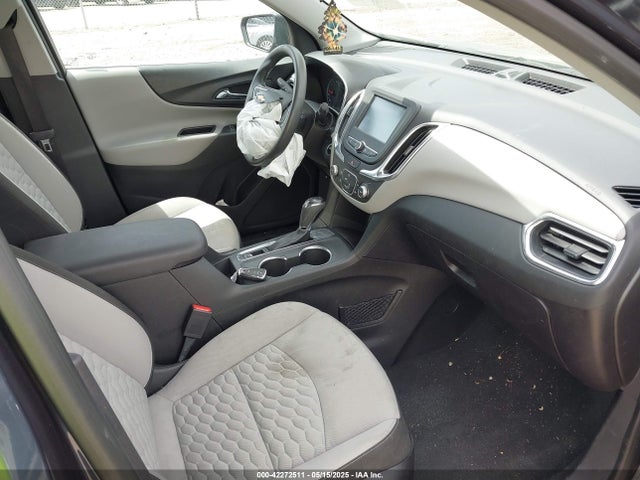 3GNAXHEV8JL115279 Chevrolet EQUINOX LS