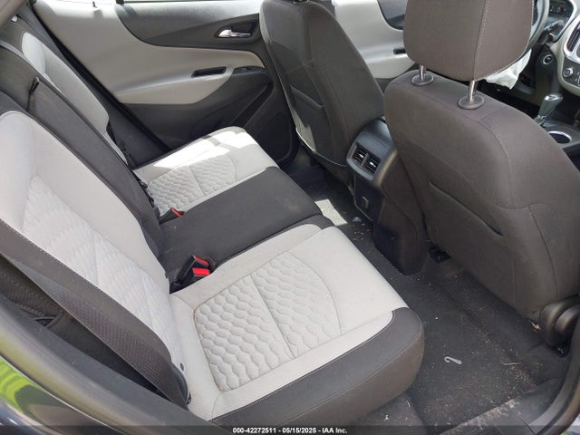 3GNAXHEV8JL115279 Chevrolet EQUINOX LS