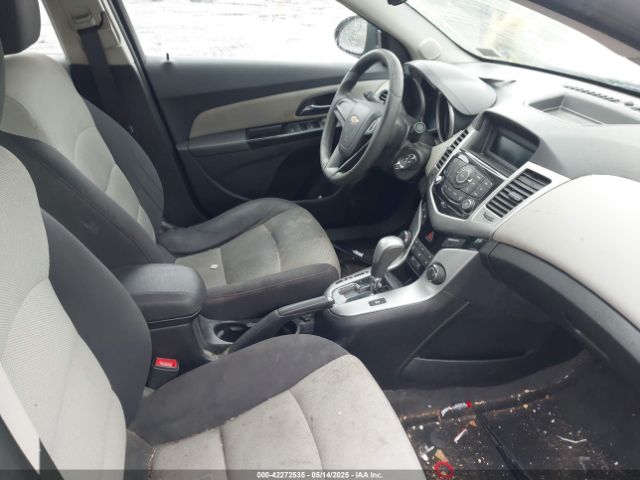 1G1PA5SG0E7141516 Chevrolet Cruze Ls Auto