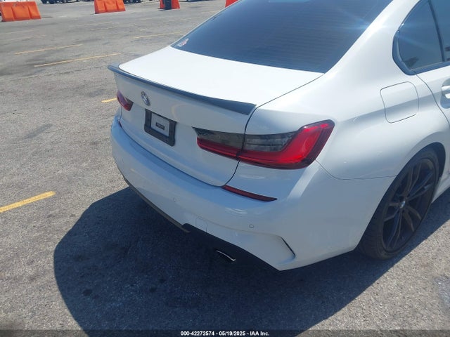 3MW5R1J07M8C10703 BMW 330I