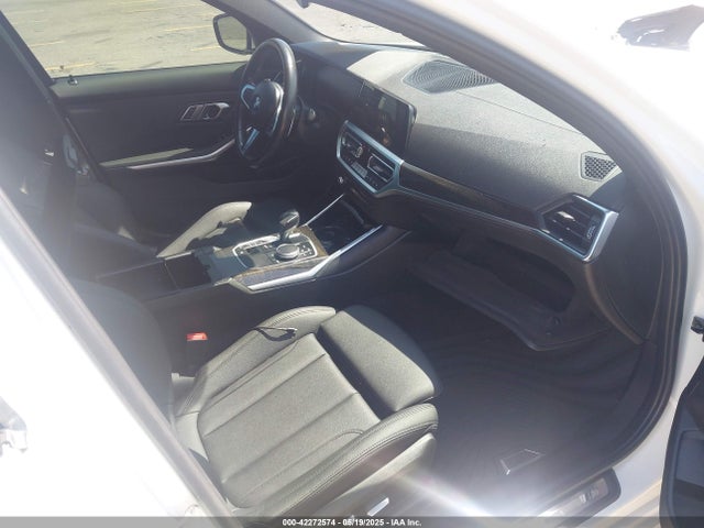 3MW5R1J07M8C10703 BMW 330I