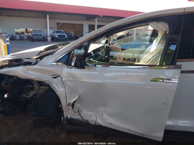 2020 TESLA MODEL X 5YJXCBE21LF238490 Photo 5