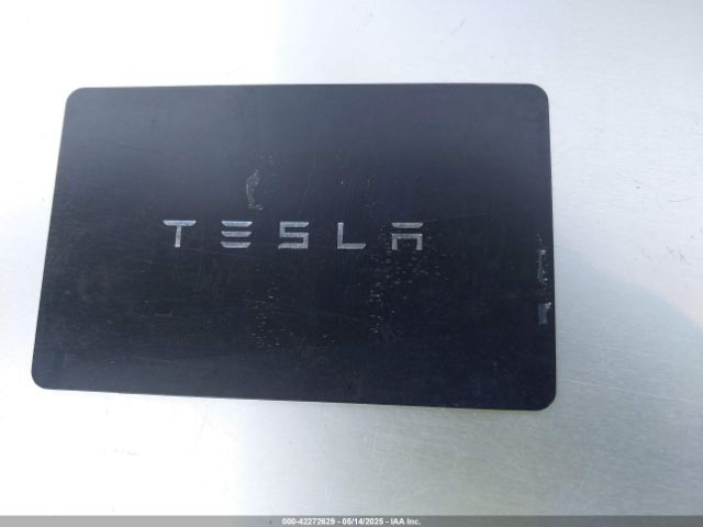 7SAYGDEF9NF391177 Tesla Model Y