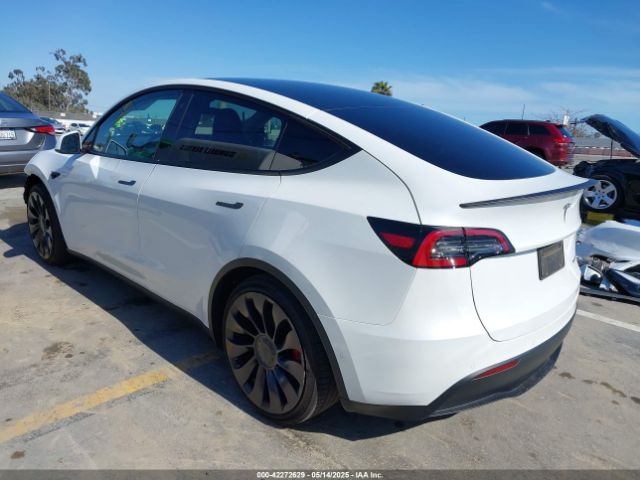 7SAYGDEF9NF391177 Tesla Model Y