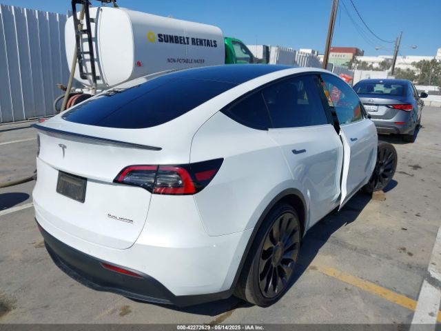 7SAYGDEF9NF391177 Tesla Model Y