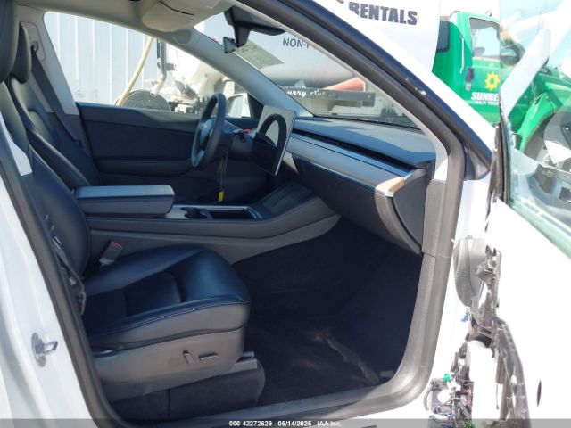 7SAYGDEF9NF391177 Tesla Model Y