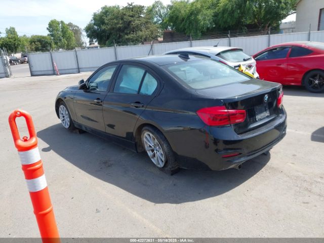 WBA8E1G3XHNU18829 BMW 320i