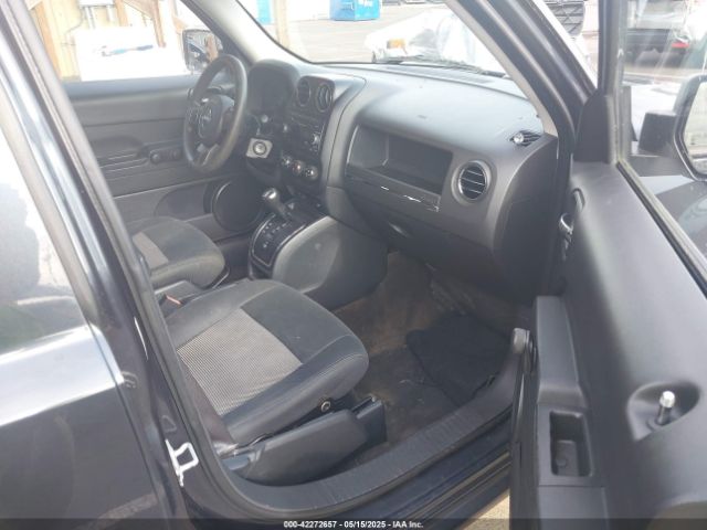 1C4NJPBA7ED850595 Jeep Patriot Altitude