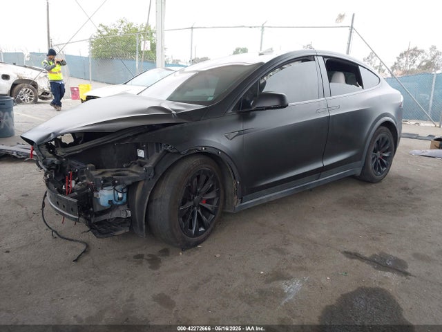 2016 TESLA MODEL X 5YJXCBE28GF017149 Photo 1