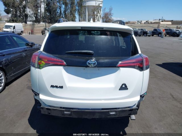 2T3WFREV3JW428904 Toyota Rav4 Adventure