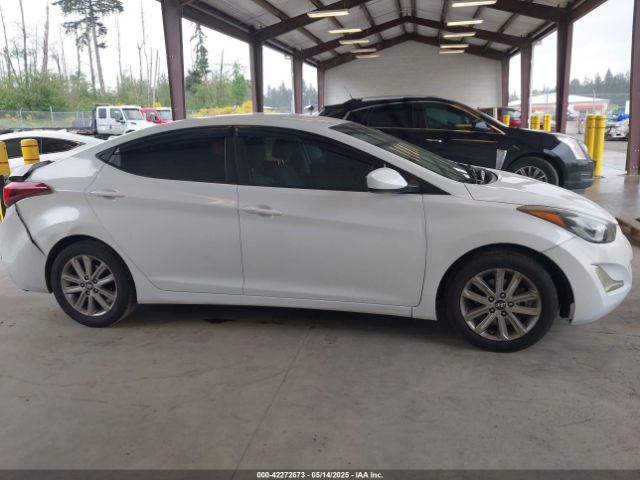 5NPDH4AE0GH741628 Hyundai ELANTRA SE