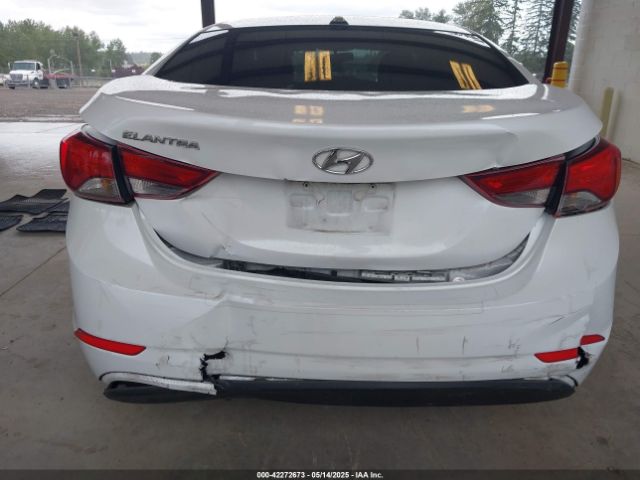 5NPDH4AE0GH741628 Hyundai ELANTRA SE