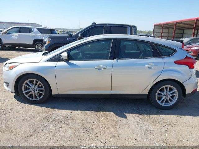 1FADP3K29JL225374 Ford FOCUS SE