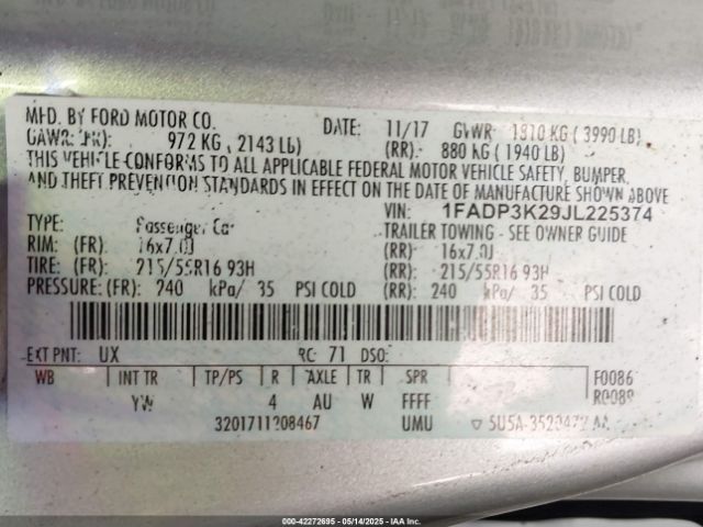 1FADP3K29JL225374 Ford FOCUS SE