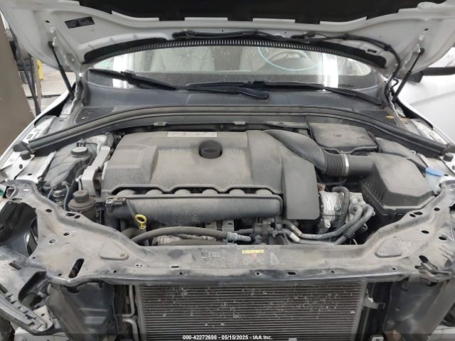2011 VOLVO XC60 YV4902DZ4B2179224 Photo 9