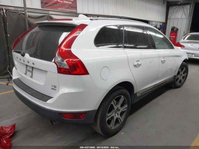 2011 VOLVO XC60 YV4902DZ4B2179224 Photo 3