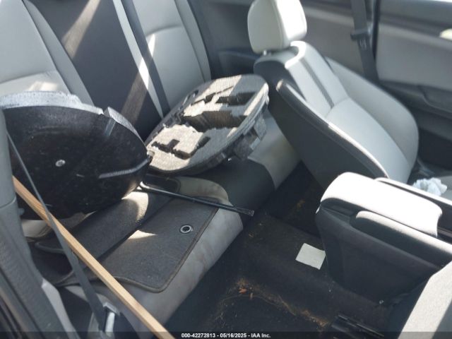 2HGFC4B58HH304557 Honda Civic Lx