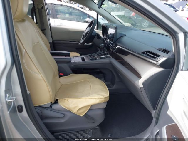 5TDKRKEC5MS010782 Toyota SIENNA LE