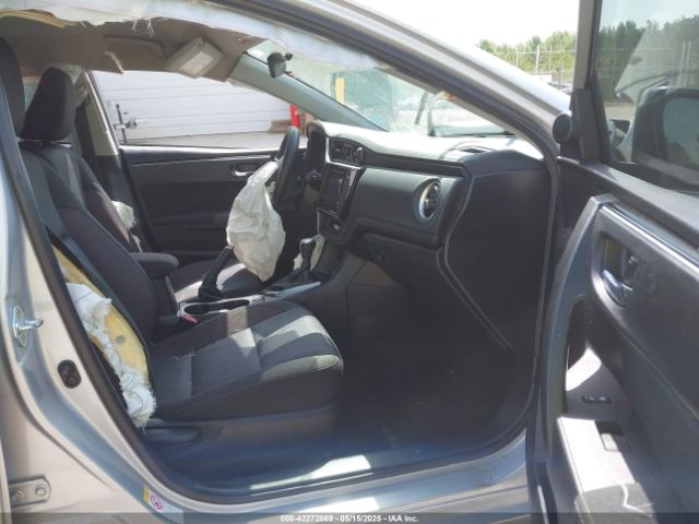 2T1BURHE2HC758621 Toyota COROLLA LE