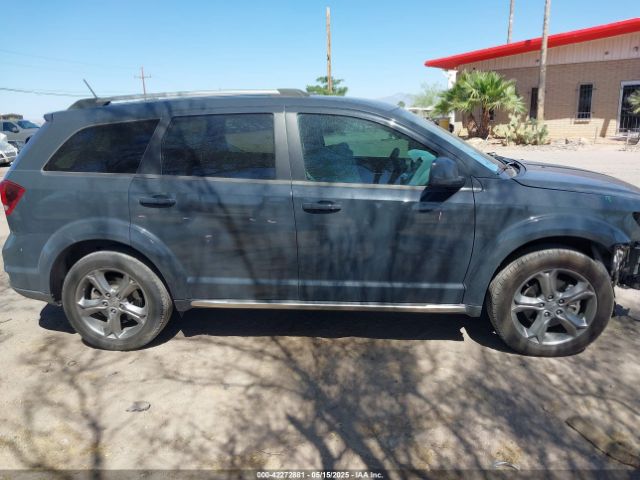 3C4PDCGG9HT605575 Dodge Journey Crossroad Plus