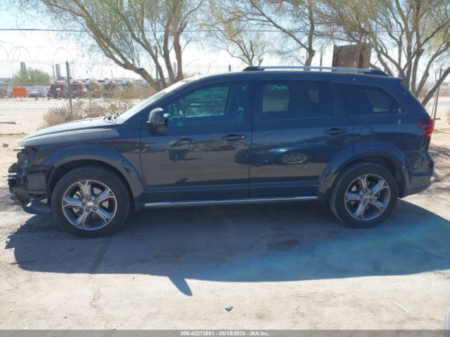 3C4PDCGG9HT605575 Dodge Journey Crossroad Plus