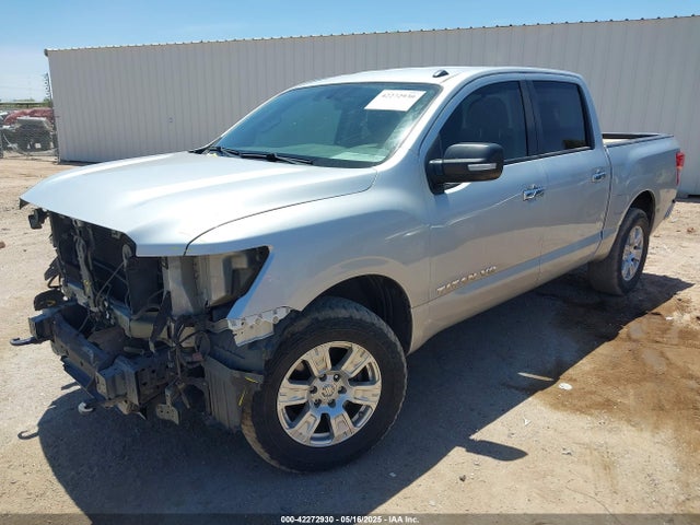 Nissan 2019 2019 1N6AA1EJ0KN509551 Image 2