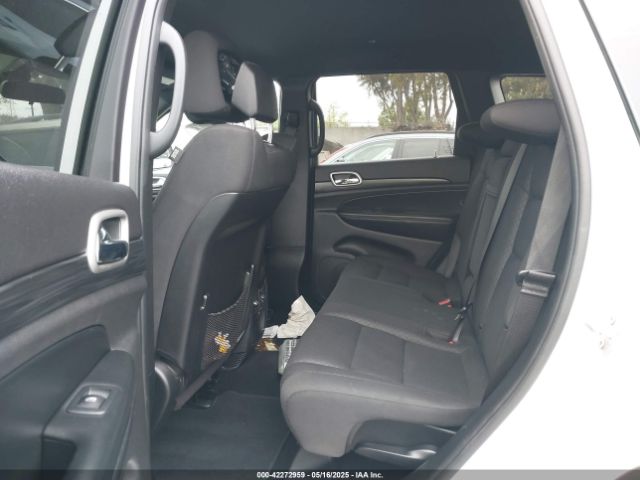 1C4RJEAG3LC202749 Jeep Grand Cherokee Laredo E 4x2