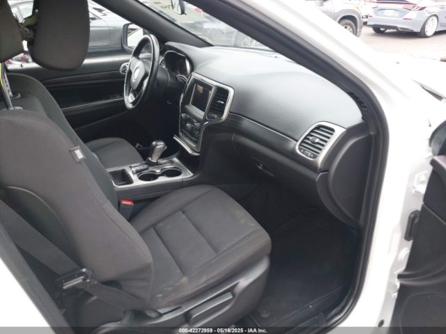 1C4RJEAG3LC202749 Jeep Grand Cherokee Laredo E 4x2