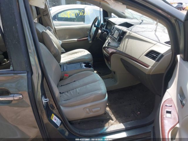 2014 TOYOTA SIENNA 5TDYK3DC5ES447110 Photo 4