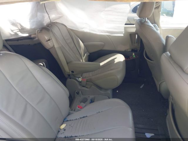 2014 TOYOTA SIENNA 5TDYK3DC5ES447110 Photo 7